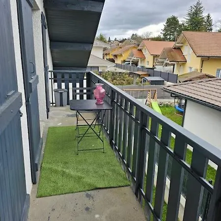 La Grange Des Hutins Apartmán *