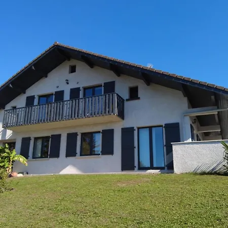 La Grange Des Hutins Apartmán *
